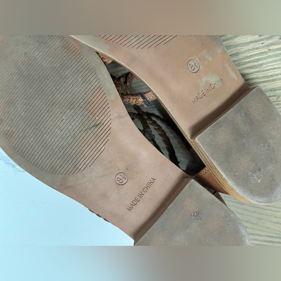Steve Madden Tan Brown Tessi Flat Sandal Shoes women’s size 8.5 - Picture 11 of 11